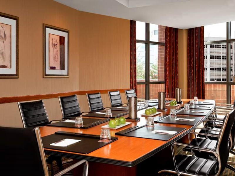 Sheraton Baltimore North Таусон Экстерьер фото