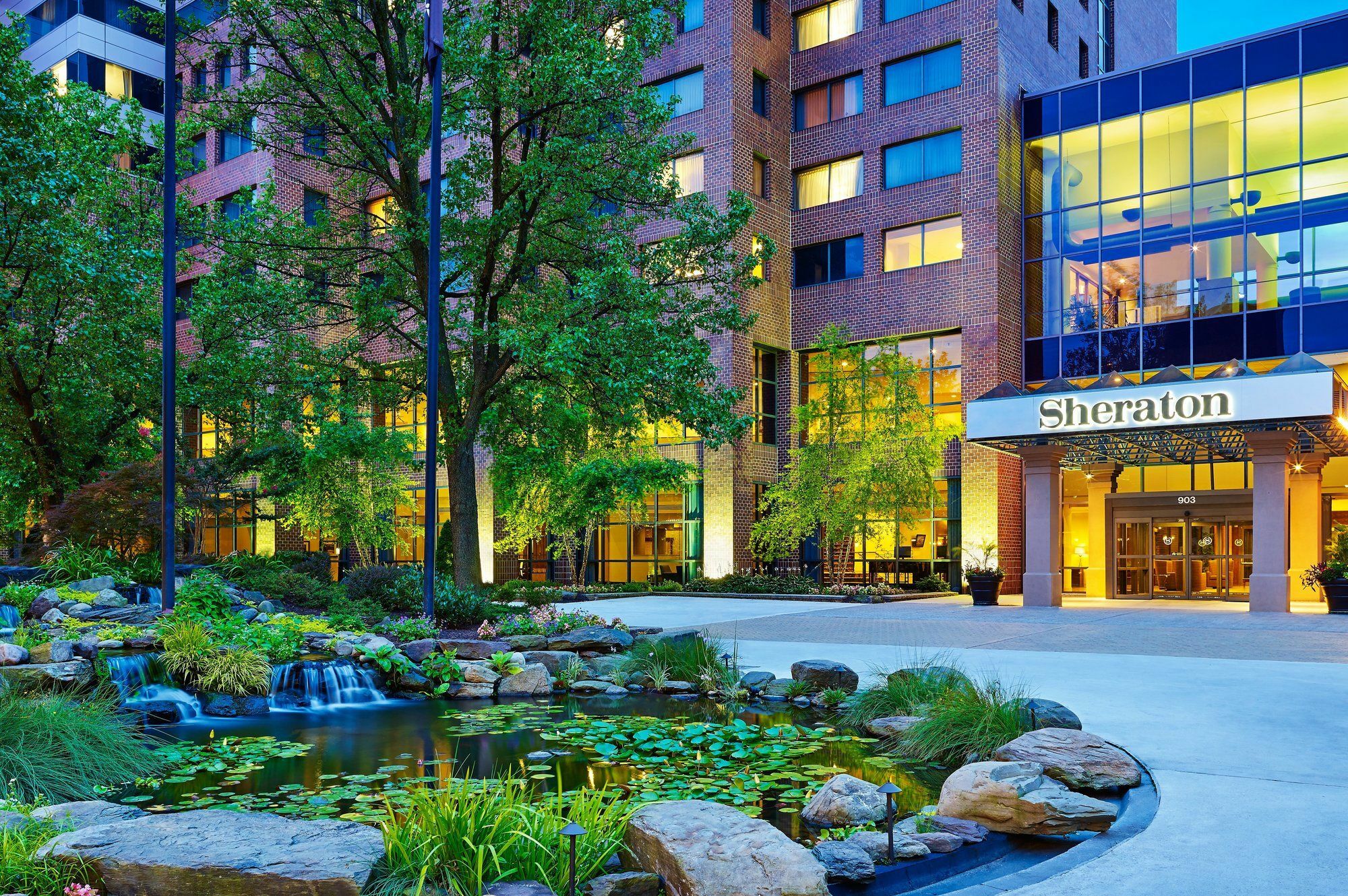 Отель Sheraton Baltimore North Таусон Экстерьер фото