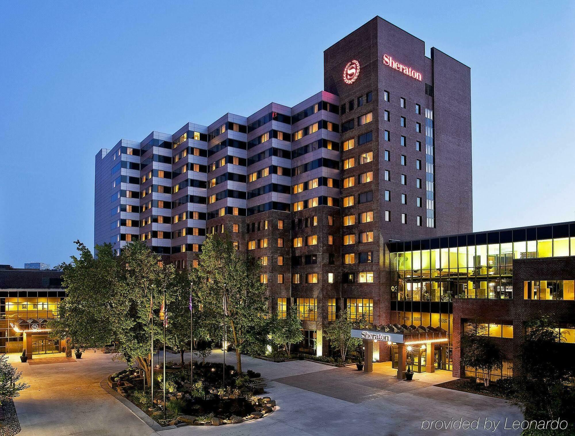 Отель Sheraton Baltimore North Таусон Экстерьер фото